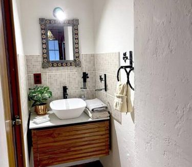 Tupataro Appartement | Cabaña WiFi Chimenea 15 Min de Pátzcuaro