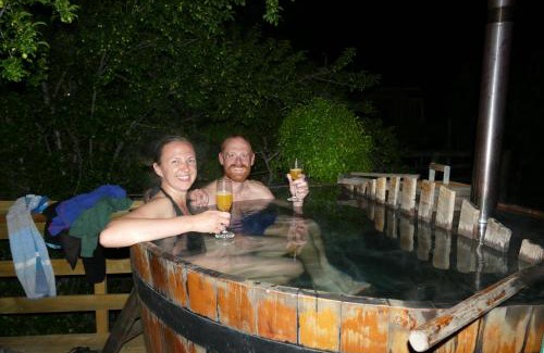 Colbun Chalet De Ski | Cabañas con tinajas calientes en Parque Guaiquivilo
