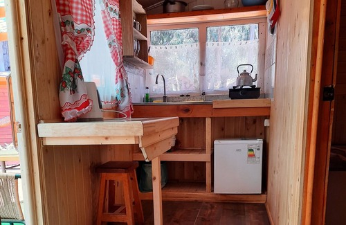 Isla Negra Cabine | cabañas hostal PINARES DEL MAR