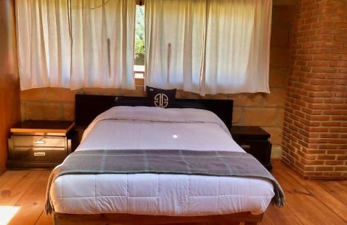 Valle de Bravo Maison | Cabañas Los Saucos