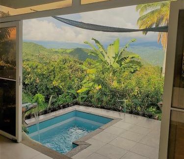 La Mesa Maison | Cabañas Los Tulipanes