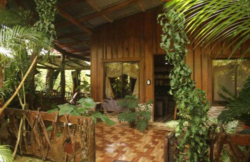 Vieja Chalet De Ski | Cabaa Luculuc Garden Forest