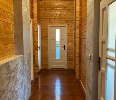 Fardea Maison | Cabana DEBORAH , Fardea lacu Surduc