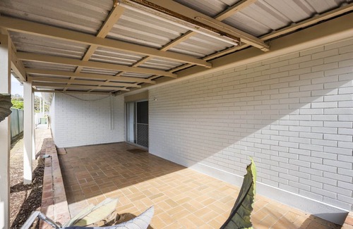 Yamba Maison | Cabana Feliz Yamba, Pet Friendly Cottage