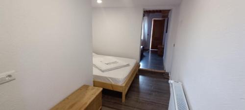 Petrila Maison | Cabana Groapa Seaca