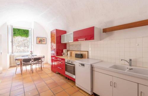 Lugny Appartement | CABANA & Le Gîte du Château - Proche Mâcon Nord