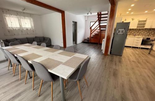 Valiug Maison | Cabana LUCDAR Valiug Crivaia