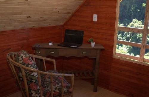 Rolante Chalet De Ski | Cabana na Montanha com vista para Cascata SãoJudas
