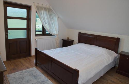 Tirgu Neamt Maison | Cabana Plăieșul