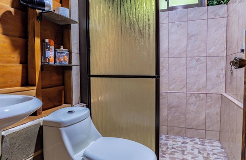 La Fortuna Cabine | Cabaña Silvestre A garden to relax with the family!
