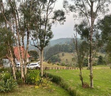 Sao Pedro de Alcantara Cabine | Cabana Trinca Ferro