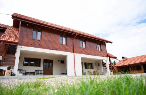 Sita Buzaului Maison | CABANA VALEA POPII