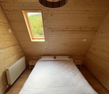 Varfurile Maison | Cabana Vatra Râului