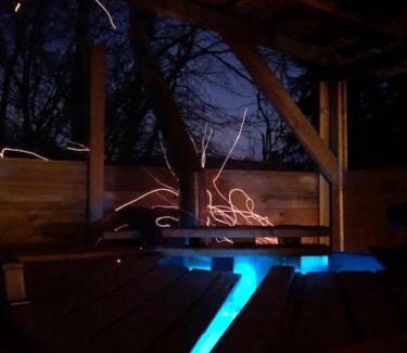 Lavacourt Maison | Cabane Dans Les Arbres Avec Bain Nordique