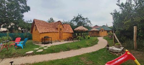 Laives Autre | Cabane Féerique