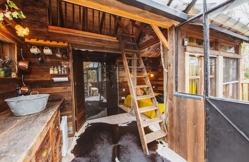 Lay Maison | Cabane ForRest Glace, près de Lyon et Clermont