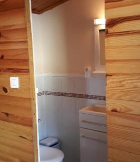 Camurac Autre | Cabane randonneur au camping
