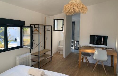 Baillargues Appartement | Cabane Souirie cosy & clim au calme avec extérieur