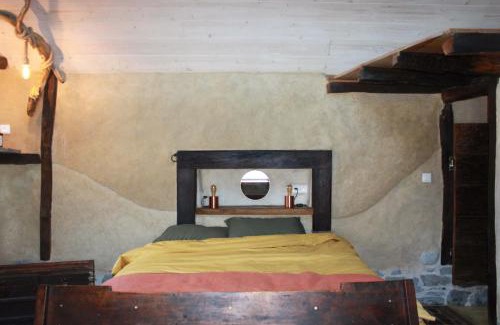 Castet Lit Et Petit-Déjeuner | Cabanots - Ecolodges en Vallée d'Ossau à 900m d'altitude