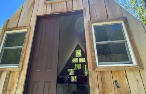 Northern Cabine | Cabin #2 Amalia - Custom Built A-Frame Artists Retreat - Pet and Kid Friendly