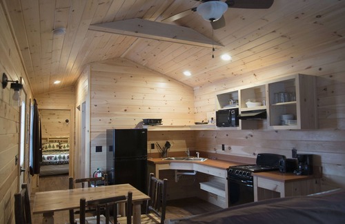 North Rose Cabine | Cabine n ° 2 sur 4 à Oak Park Marina-sur la magnifique baie de Sodus! Mariages & Vacances