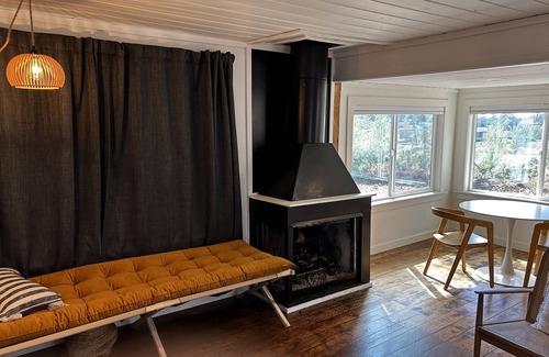 Pinetop Hôtel | Cabin 3 "1800s Milkhouse"