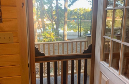 East Wareham Location De VR | Cabin #3 - Cozy 2 Bedroom in Cape Cod Maple Park Campground
