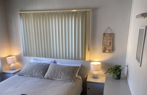 Batehaven Cabine | Cabin 303 Shore2Please est votre maison de plage loin de la maison dans le complexe 5 étoiles.