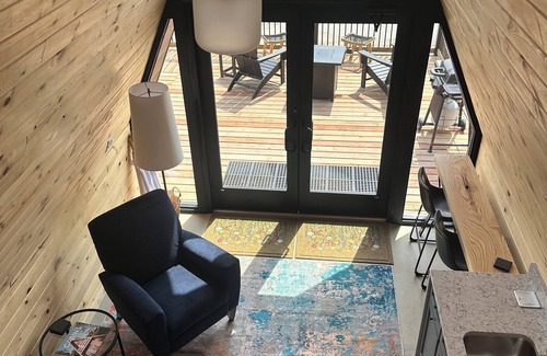 Princeton Cabine | Cabin 4: Reconnect with each other and nature at The Wildflower.