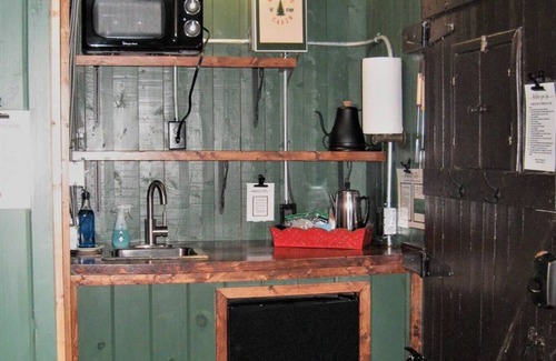 Cadillac Cabine | Cabin #5 - The Ellie Mae