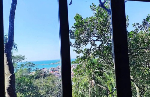 Armacao Cabine | Cabin at Armação beach - Florianópolis, sea view, sunrise 🌅🏡