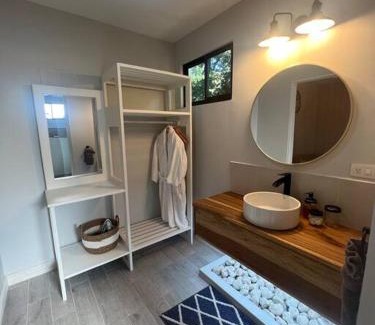 Palma Appartement | Cabin Featuring Jacuzzi and Pool in La Fortuna