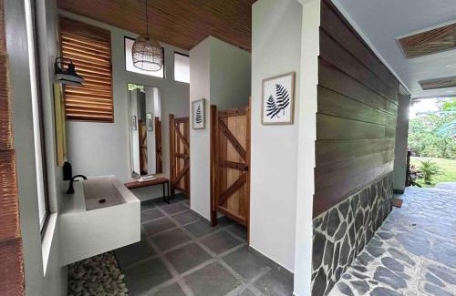 Palma Appartement | Cabin Featuring Jacuzzi and Pool in La Fortuna