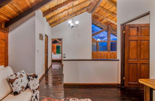 Pacuare Reserve Chalet De Ski | Cabin in the Clouds