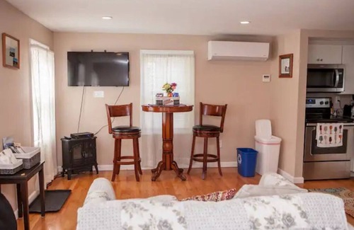 Middle Hope Cabine | Cabin in the Heart of the Hudson Valley, Cabin 1