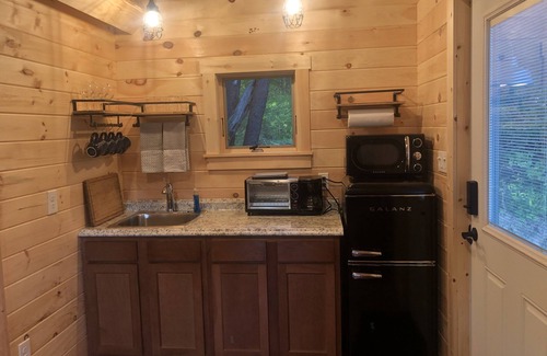 Lake George Cabine | Cabin In The Pines East side Lake George