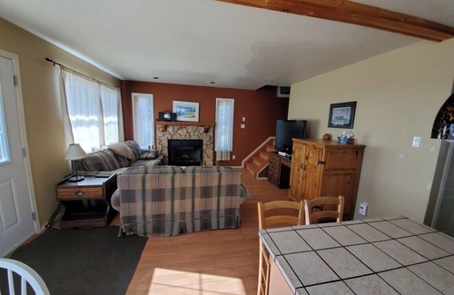 Big River Maison | Cabin in the quiet town of Big River