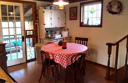 Bartlesville Cabine | Cabin in the Woods - 10 minutes to Bartlesville