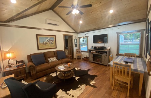 Quitman Cabine | CABIN ON DOGWOOD POND: Spiritual Retreat & Country Resort for Rest & Restoration