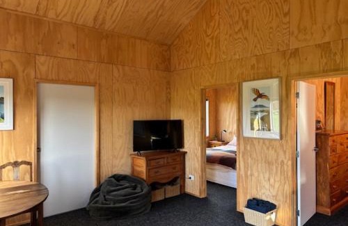 Cambridge Maison | Cabin-on-Swayne