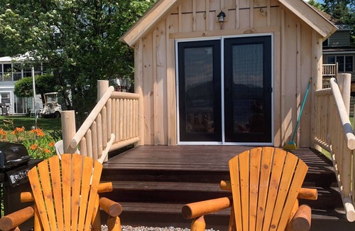 Inlet Cabine | Cabin on the Lake at The Bears Cottages
