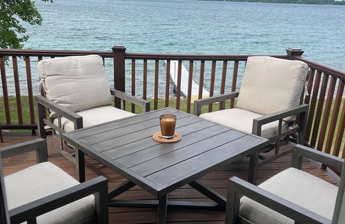 Battle Lake Cabine | Cabin Retreat On Beautiful, Crystal Clear Eagle Lake in Ottertail County, MN