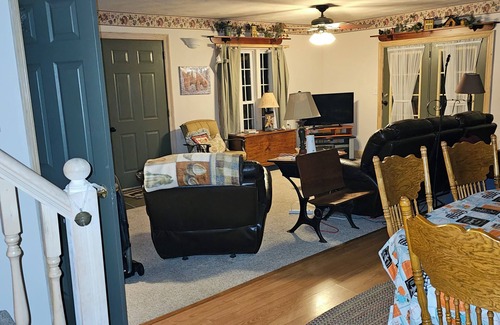 Coburn Cabine | Cabin stay close to state park