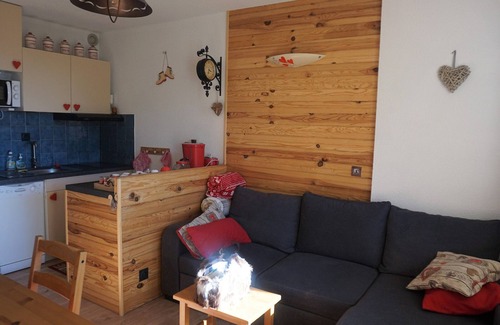 Orcieres-Merlette Appartement | Cabin studio in Orcières Merlette - sleeps 4, pets allowed, bed linen included in winter