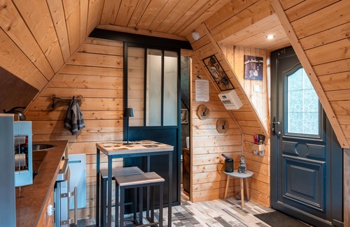 Granges-Aumontzey Cabine | Cabin 'The Squirrel' with Private Terrace