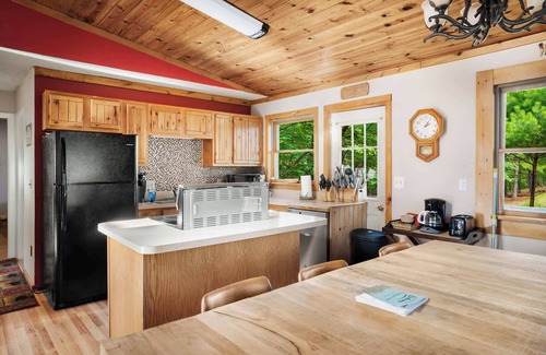 Great Cacapon Cabine | Cabin w New Hot Tub, River/Kayak, WiFi, & Fire Pit