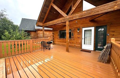 Warrens Maison | Cabin with a view in Warrens