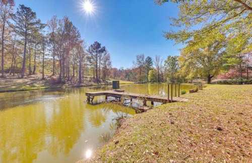 Hueytown Maison | Cabin with Catch and Release Pond in Hueytown!