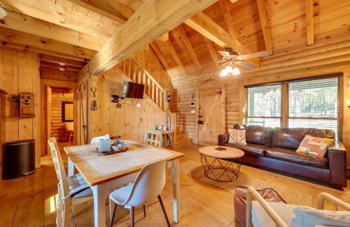 Hueytown Maison | Cabin with Catch and Release Pond in Hueytown!