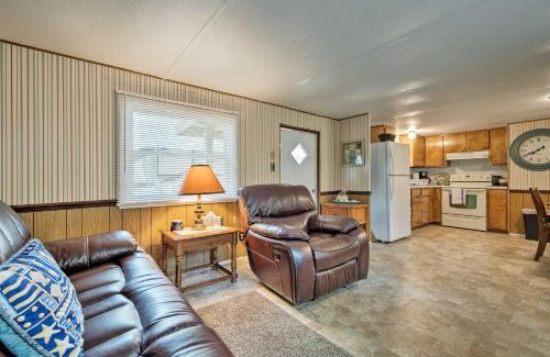 Steinhatchee Maison | Cabin with Fire Pit, Walk to Steinhatchee River!